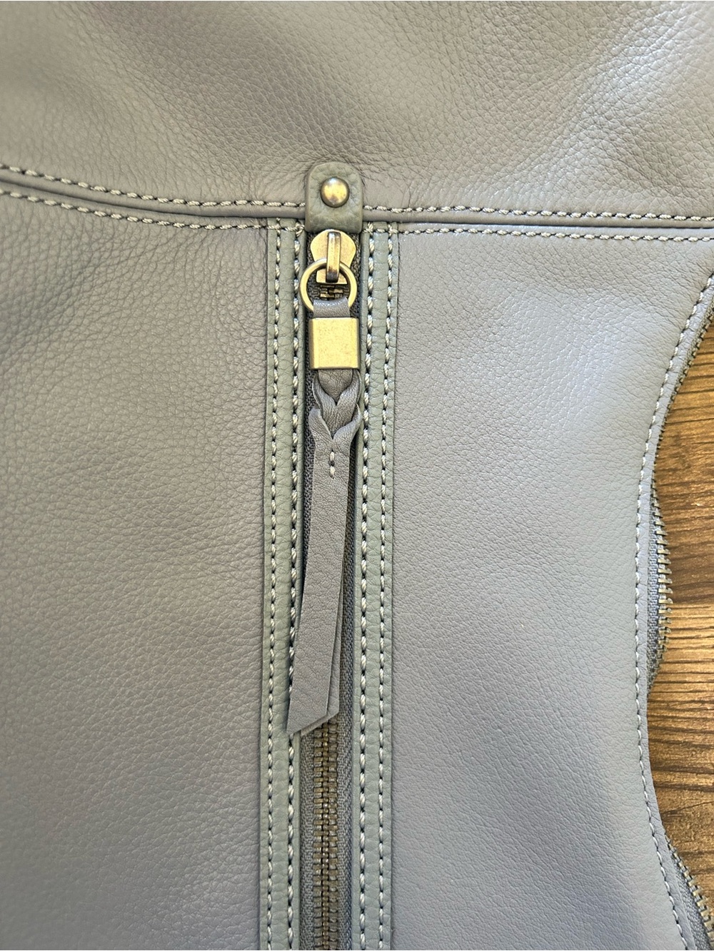 BNNT: The Sak “Sequoia” Blue/Grey All-Leather Hobo Bag with Charm Accent - Picture 11 of 14